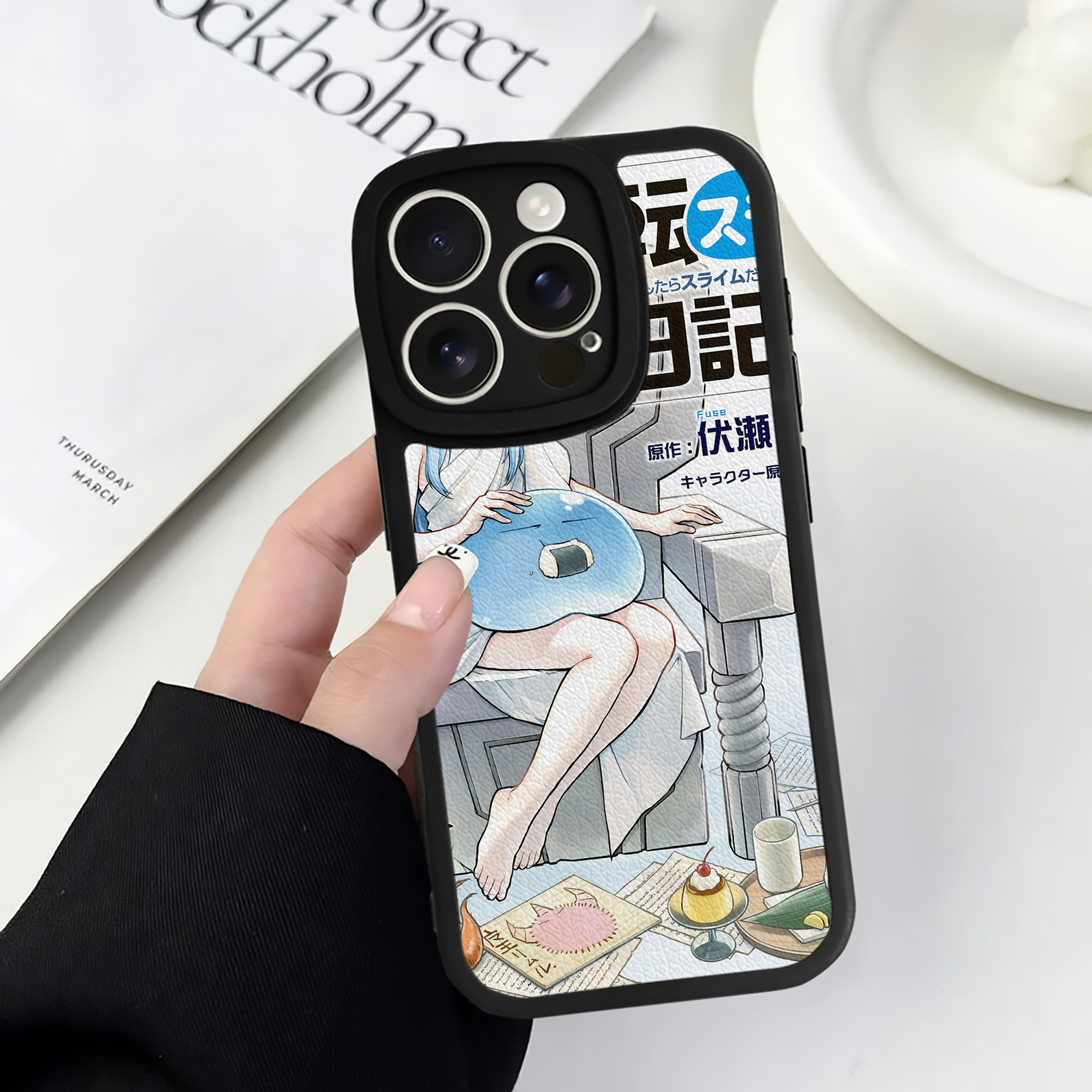 （画像用） 転スラ Regarding Reincarnated to Slime 【iPhone 16シリーズ対応】シリコンスマホケース（レザー調） 材質：シリコン